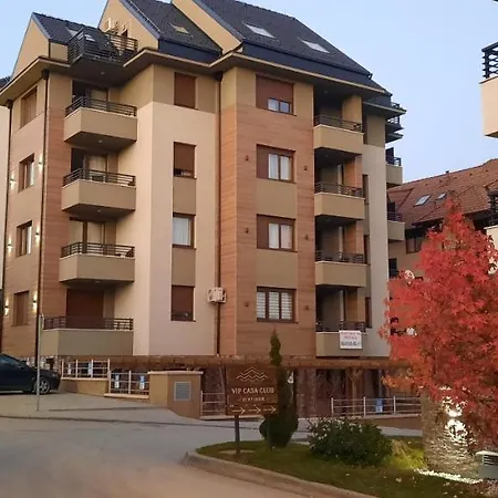 Gold Apartment *